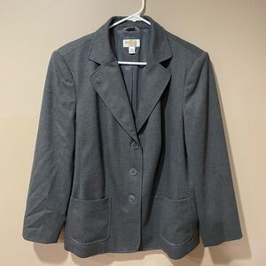 Talbots charcoal gray blazer ~ Size 12W ~ Pockets and 3 button closure